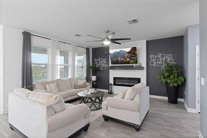 Image No.7-4 Bed House for sale