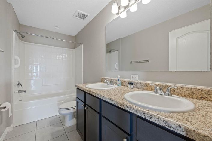 Image No.30-3 Bed Townhouse for sale