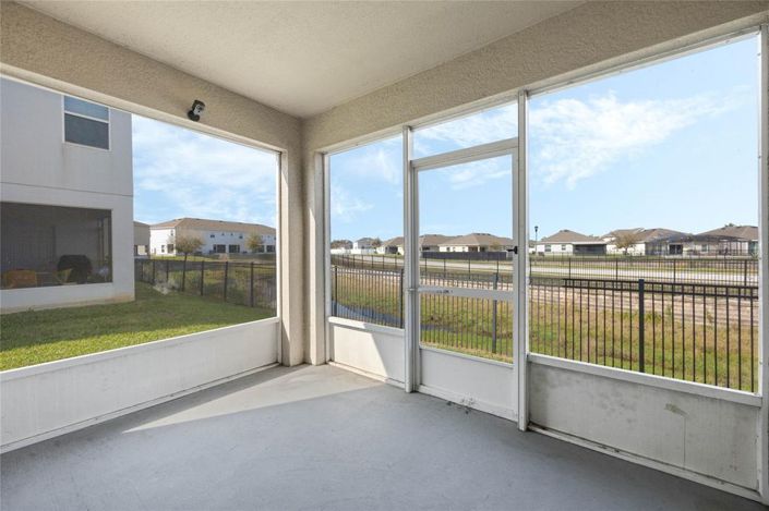 Image No.33-3 Bed Townhouse for sale