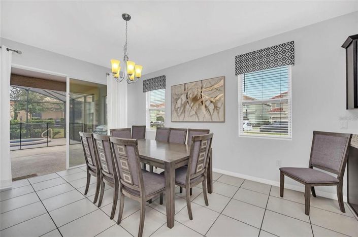 Image No.22-7 Bed House for sale