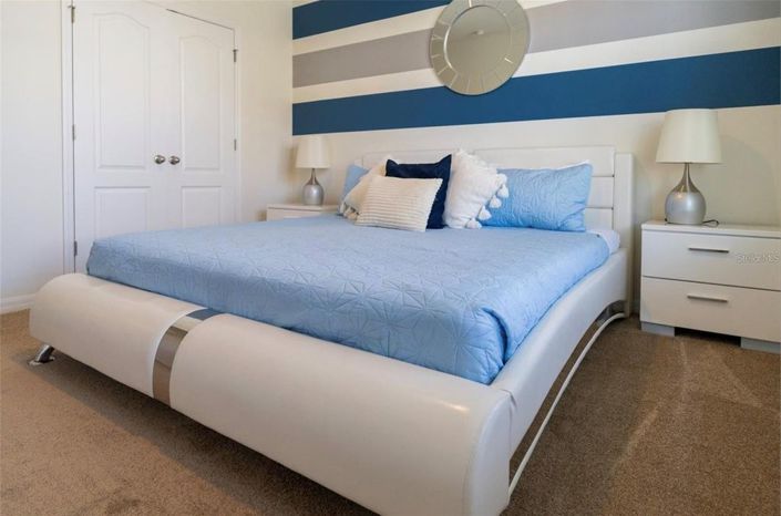 Image No.23-7 Bed House for sale