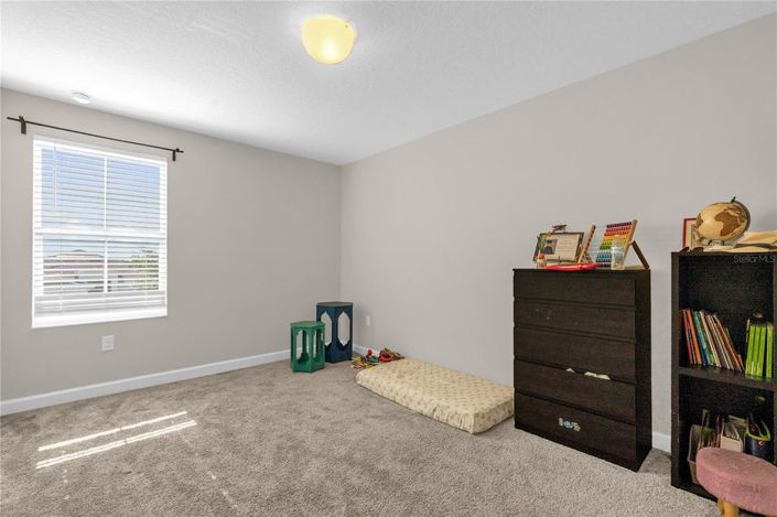 Image No.17-4 Bed House for sale