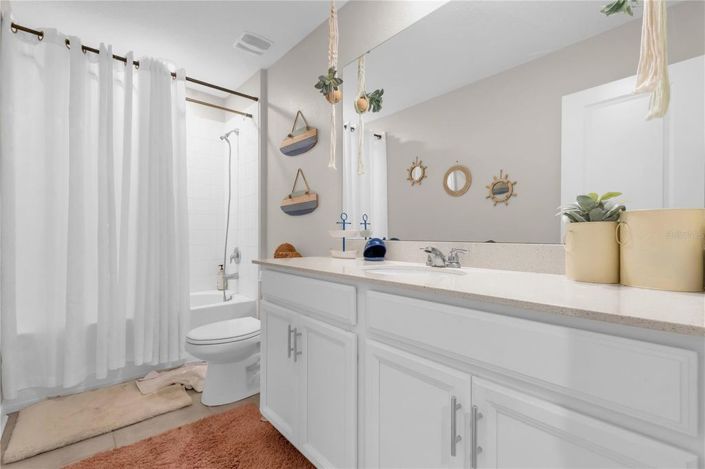 Image No.18-4 Bed House for sale