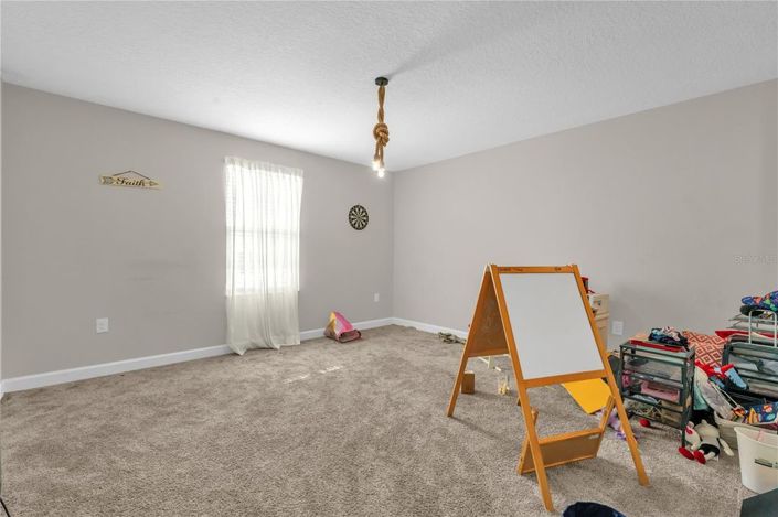 Image No.20-4 Bed House for sale