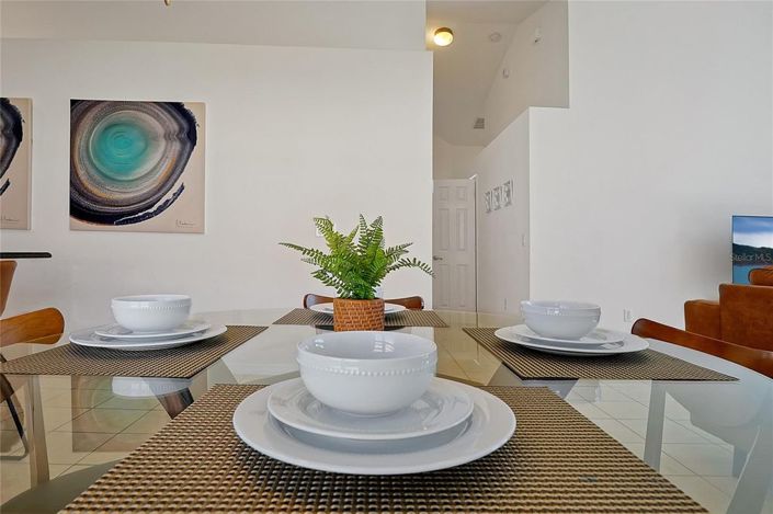 Image No.16-4 Bed House for sale