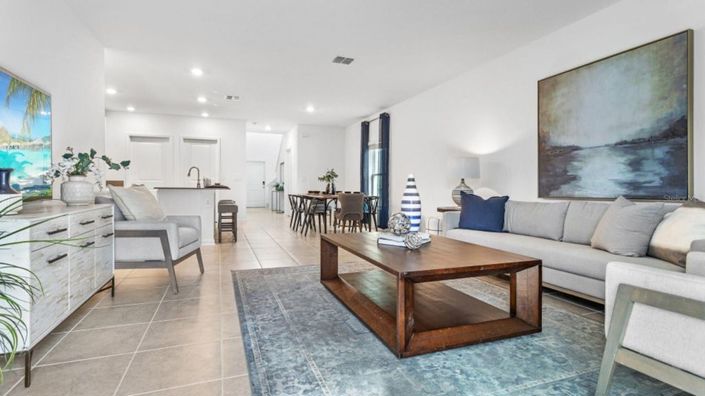 Image No.4-5 Bed House for sale