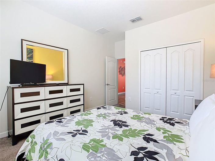 Image No.20-5 Bed House for sale