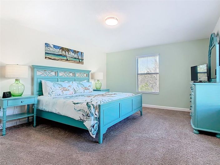 Image No.32-5 Bed House for sale