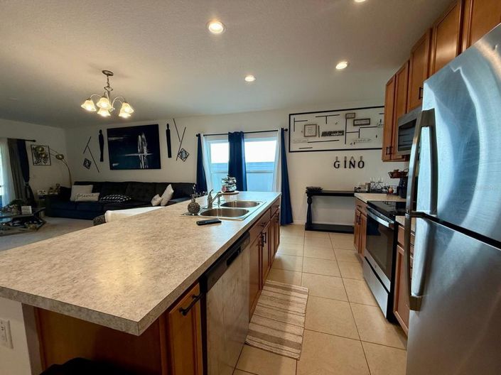 Image No.8-4 Bed House for sale