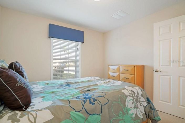 Image No.25-4 Bed House for sale