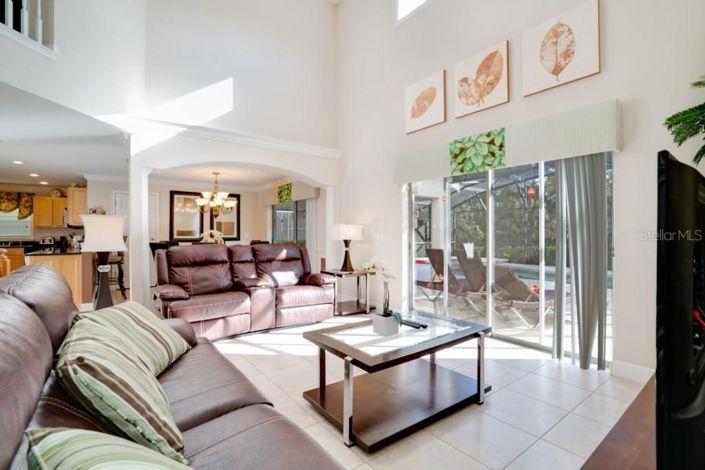 Image No.6-4 Bed House for sale