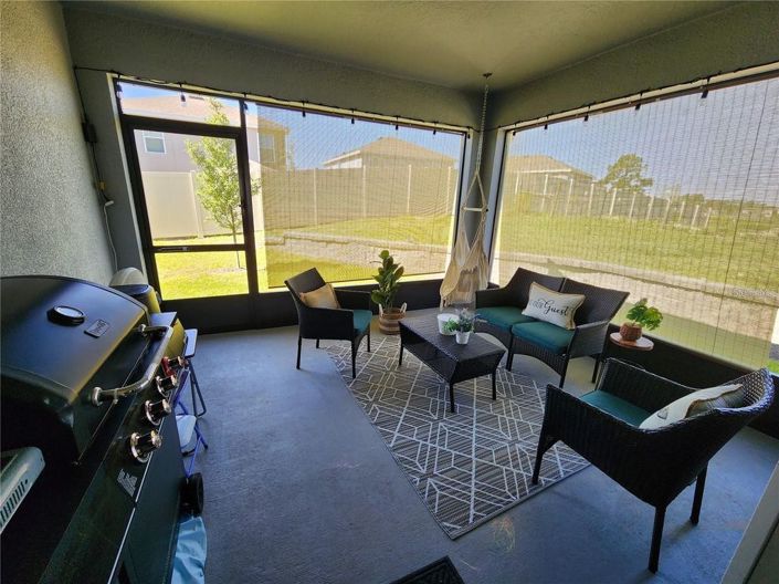 Image No.17-4 Bed Townhouse for sale