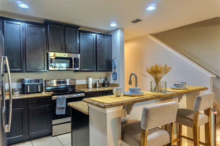 Image No.16-4 Bed Townhouse for sale