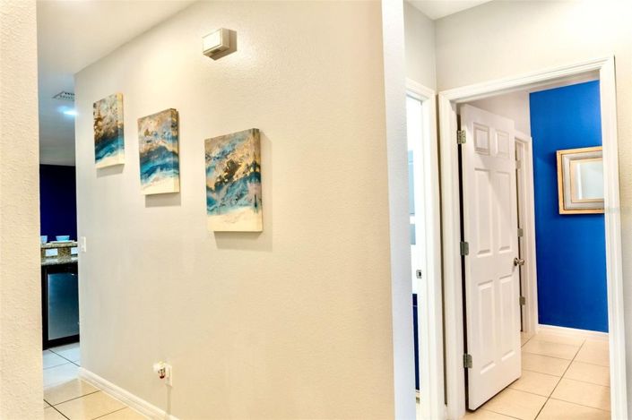 Image No.6-4 Bed Townhouse for sale