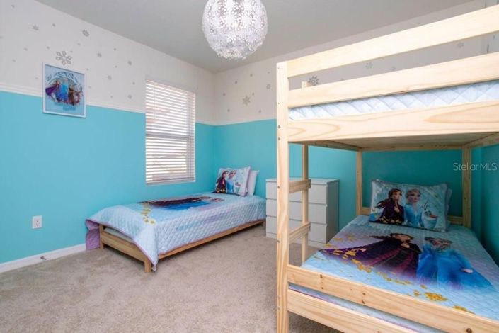 Image No.18-5 Bed House for sale