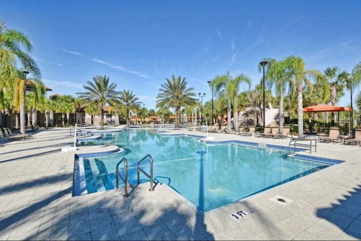 Image No.30-5 Bed House for sale