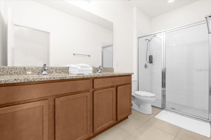 Image No.20-4 Bed Townhouse for sale