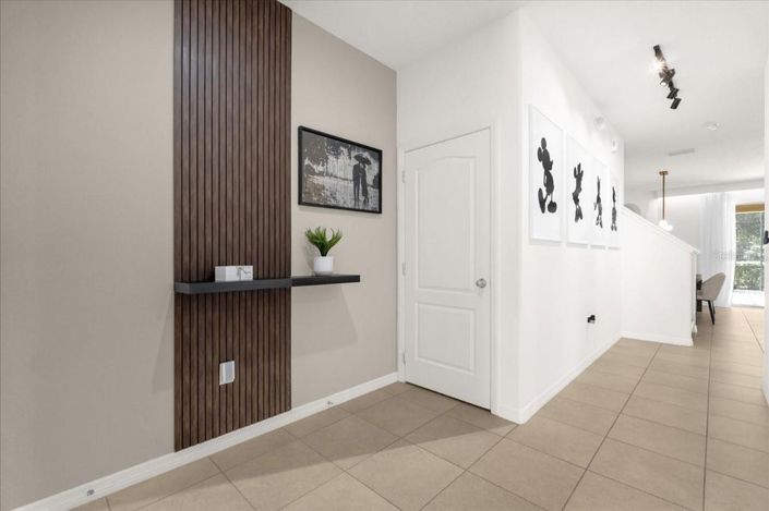 Image No.28-4 Bed Townhouse for sale