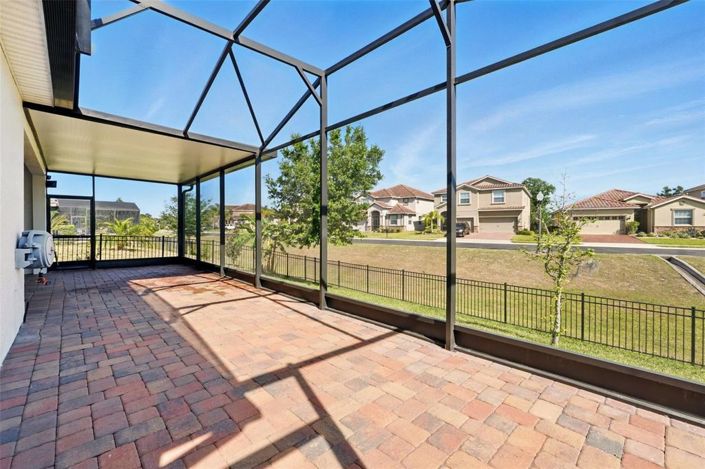 Image No.30-4 Bed House for sale