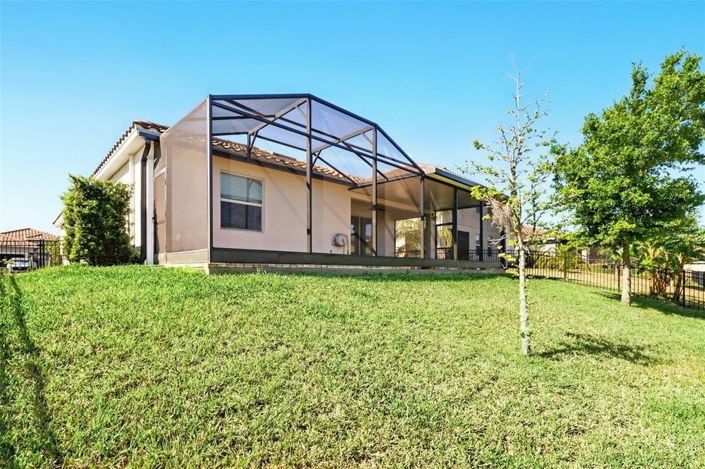 Image No.40-4 Bed House for sale