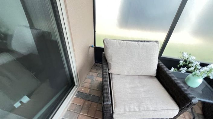 Image No.19-2 Bed House for sale