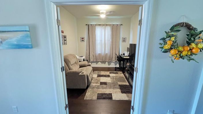 Image No.23-2 Bed House for sale