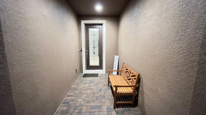 Image No.6-2 Bed House for sale