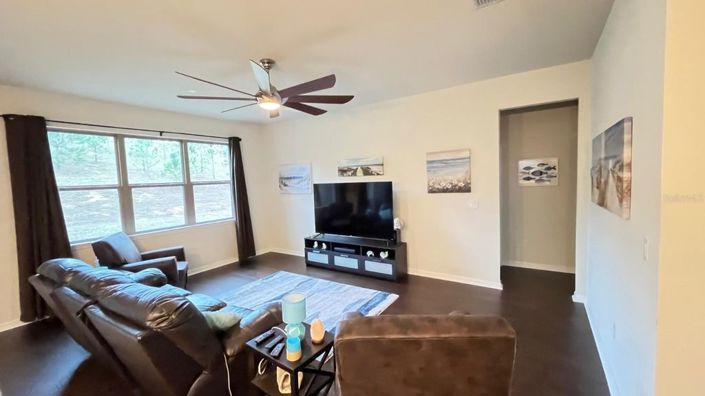 Image No.9-2 Bed House for sale