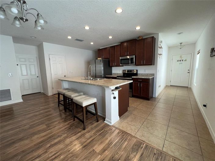 Image No.16-4 Bed House for sale