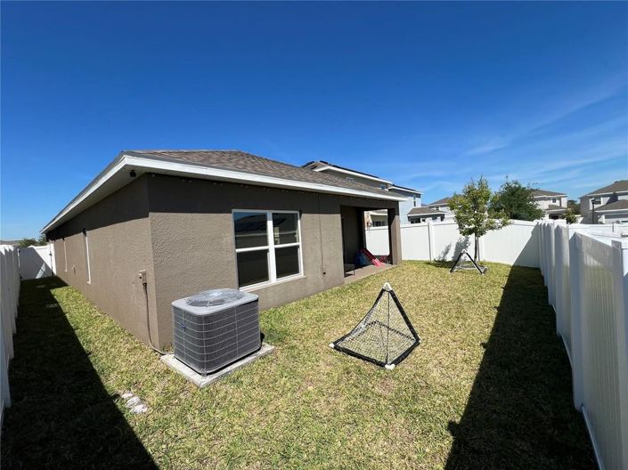 Image No.25-4 Bed House for sale