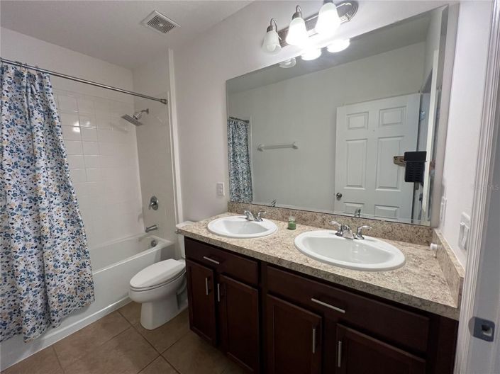 Image No.35-4 Bed House for sale