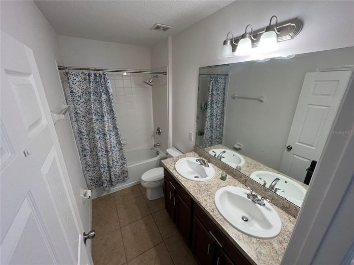 Image No.36-4 Bed House for sale