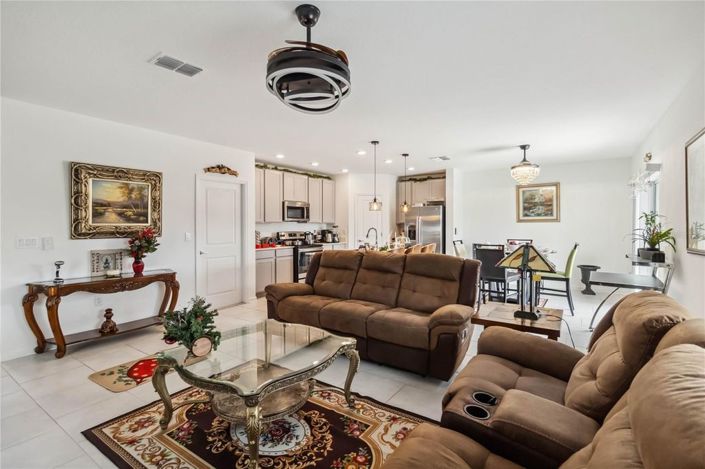 Image No.6-4 Bed House for sale