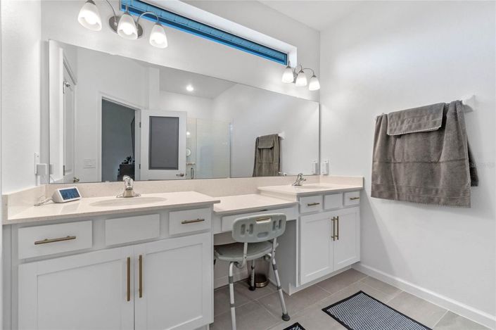 Image No.23-4 Bed House for sale