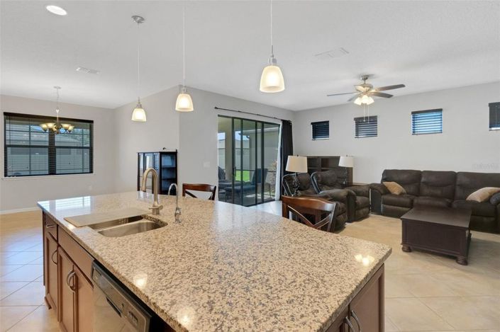 Image No.18-3 Bed House for sale