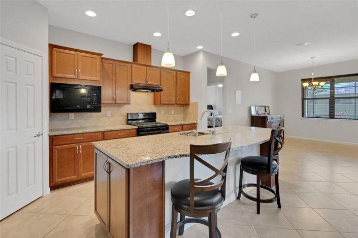 Image No.20-3 Bed House for sale