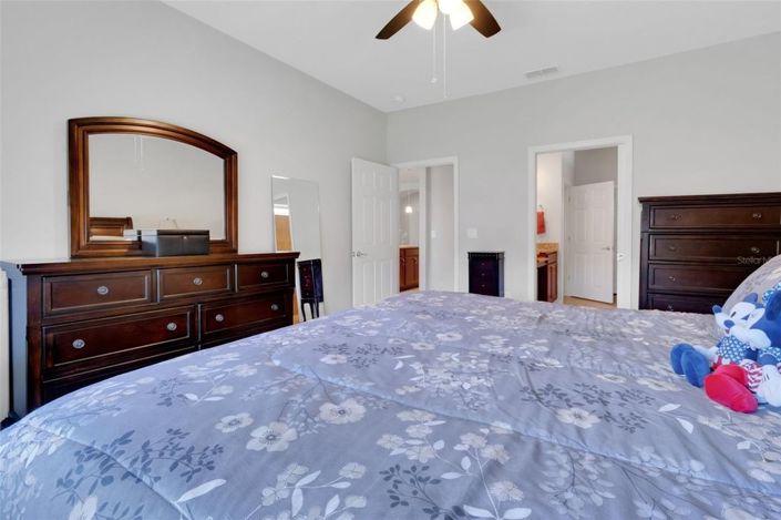 Image No.25-3 Bed House for sale