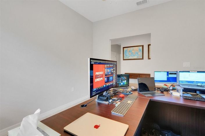 Image No.36-3 Bed House for sale