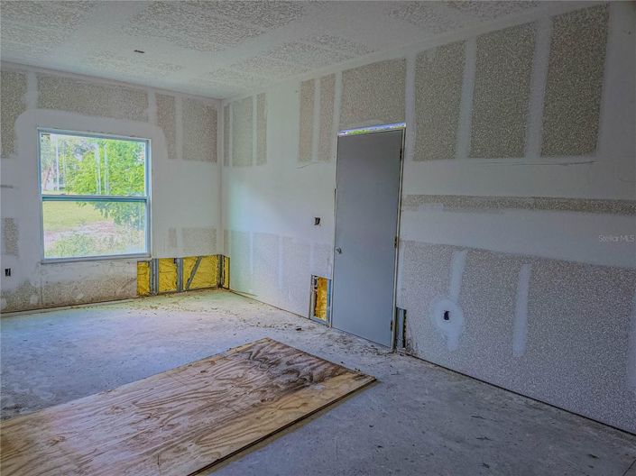 Image No.27-5 Bed House for sale