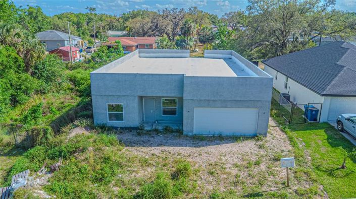 Image No.7-5 Bed House for sale