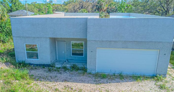 Image No.9-5 Bed House for sale