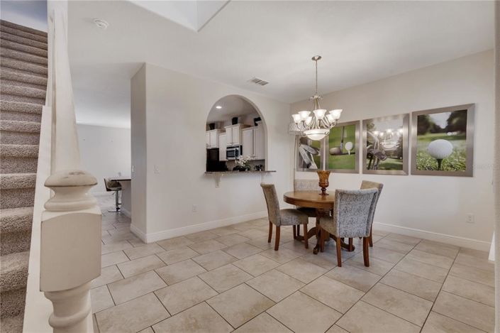 Image No.10-6 Bed House for sale