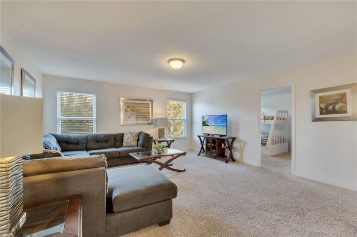 Image No.39-6 Bed House for sale