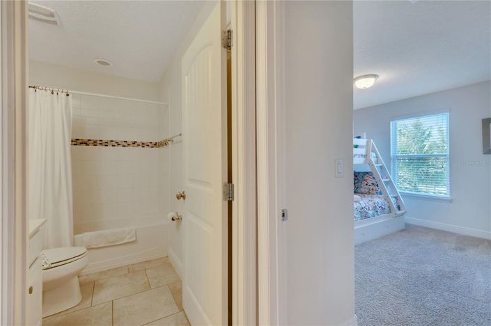 Image No.41-6 Bed House for sale