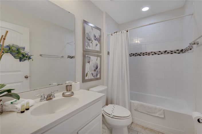 Image No.44-6 Bed House for sale