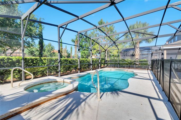 Image No.50-6 Bed House for sale