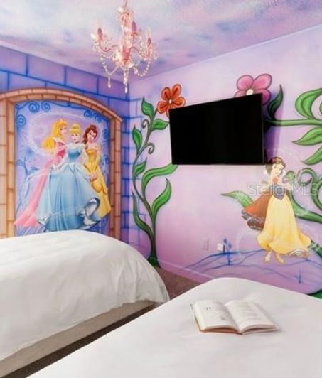 Image No.20-6 Bed House for sale