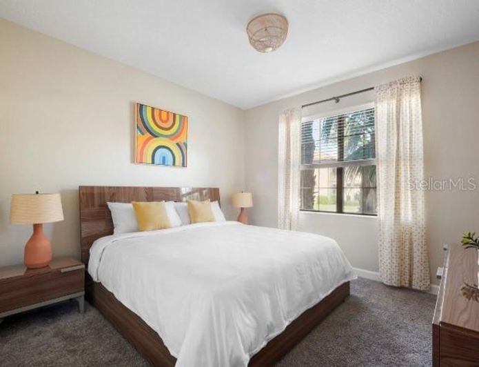 Image No.21-6 Bed House for sale