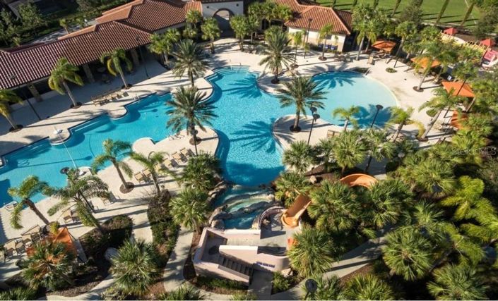 Image No.38-6 Bed House for sale