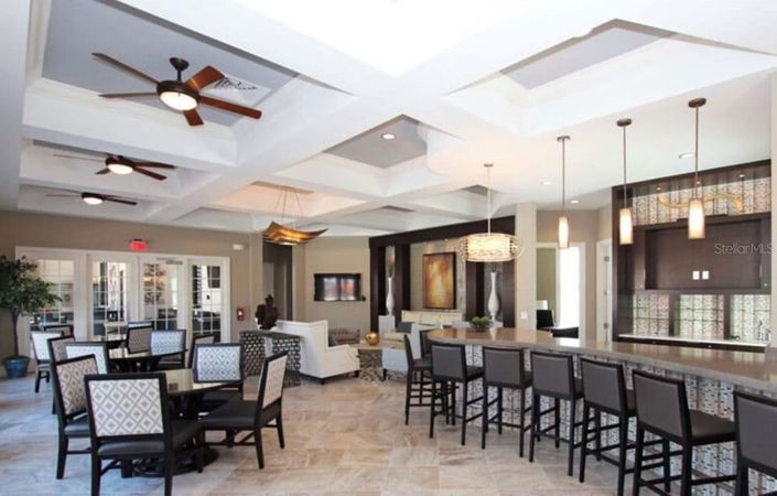 Image No.40-6 Bed House for sale